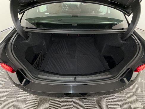 Used 2023 BMW 330i xDrive Sedan w/ Premium Package image 26