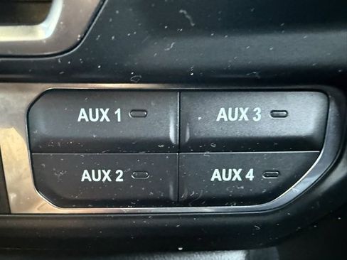 Used 2024 Jeep Wrangler High Altitude image 32