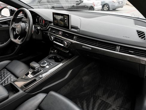Used 2019 Audi RS 5 2.9T image 12