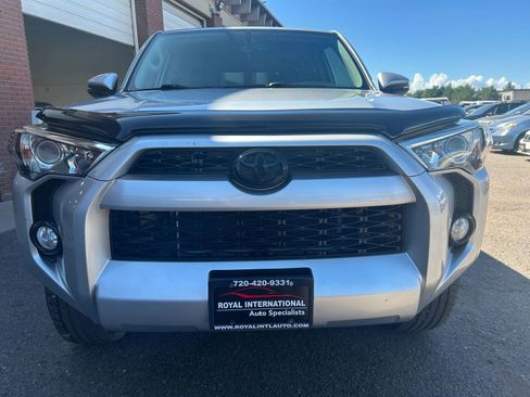 Used 2014 Toyota 4Runner SR5 Premium image 8