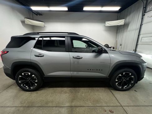 New 2026 Chevrolet Equinox RS w/ Convenience Package III image 2