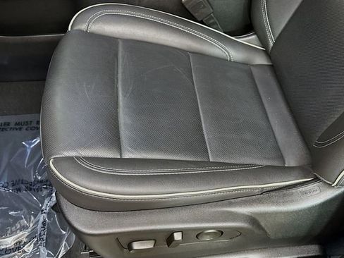 Used 2025 Chevrolet Tahoe Premier image 22