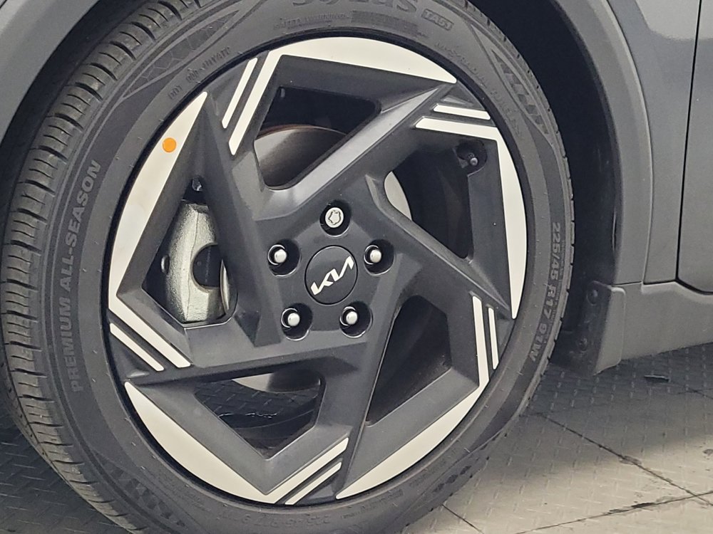 Used 2025 Kia K4 EX FWD image 31