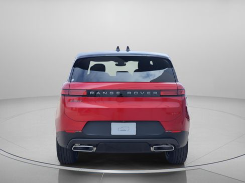 New 2026 Land Rover Range Rover Sport SE image 4