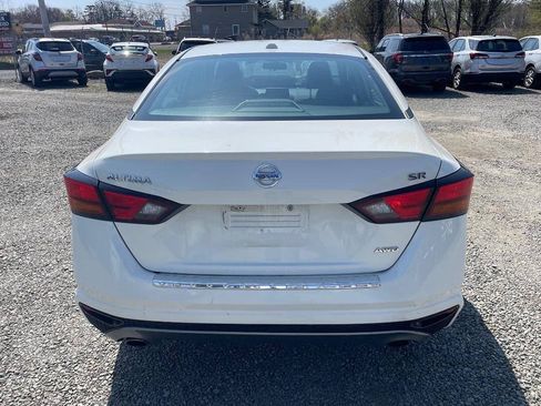 Used 2019 Nissan Altima 2.5 SR w/ SR Premium Package AWD/4WD image 6