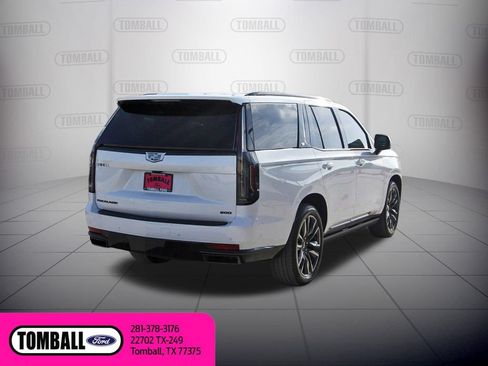 Used 2024 Cadillac Escalade Sport w/ LPO, ONYX Package AWD/4WD image 8