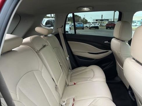 Used 2020 Buick Envision Essence image 11