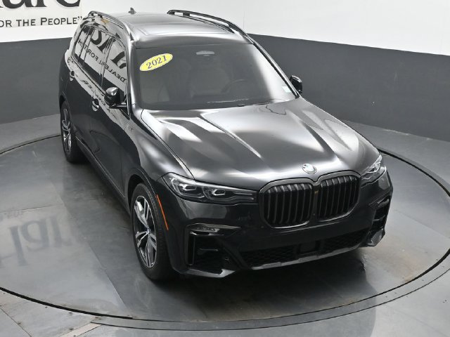 Used 2021 BMW X7 xDrive40i w/ M Sport Package AWD/4WD image 53