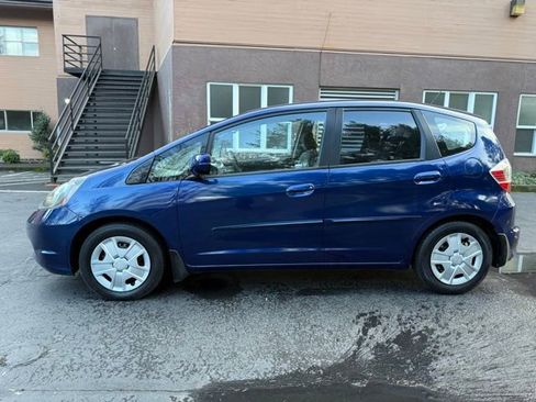 Used 2013 Honda Fit image 8