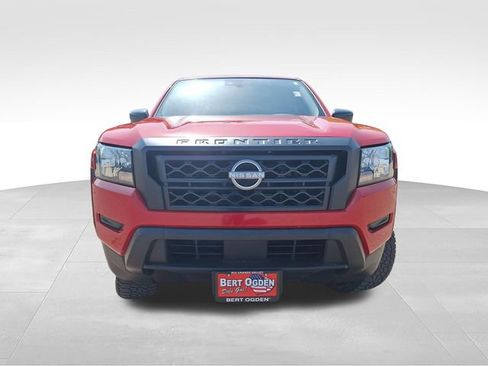 Certified 2022 Nissan Frontier S RWD image 2