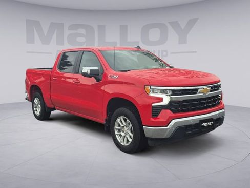 Used 2025 Chevrolet Silverado 1500 LT w/ Z71 Off-Road Package image 7