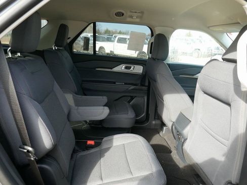 New 2026 Ford Explorer Active image 11