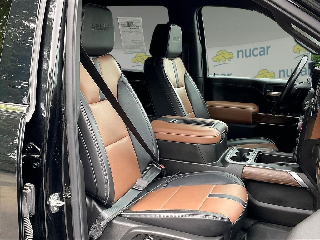 Used 2022 Chevrolet Silverado 2500 High Country w/ Technology Package AWD/4WD image 11