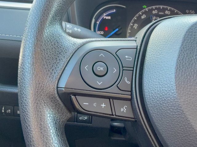 Used 2025 Toyota RAV4 XLE w/ Convenience Package AWD/4WD image 18