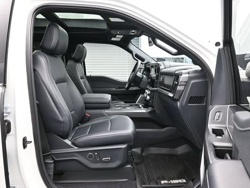 Used 2025 Ford F150 Lariat w/ Equipment Group 502A High AWD/4WD image 13
