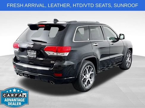 Used 2019 Jeep Grand Cherokee Overland AWD/4WD image 8