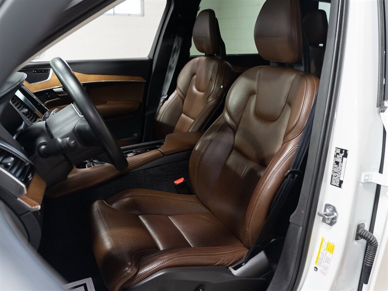 Used 2018 Volvo XC90 T6 Inscription AWD/4WD image 3