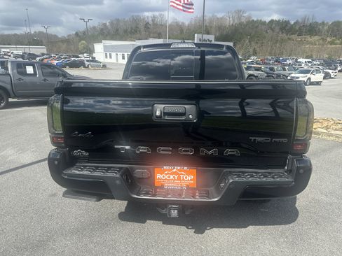 Used 2023 Toyota Tacoma TRD Pro image 7