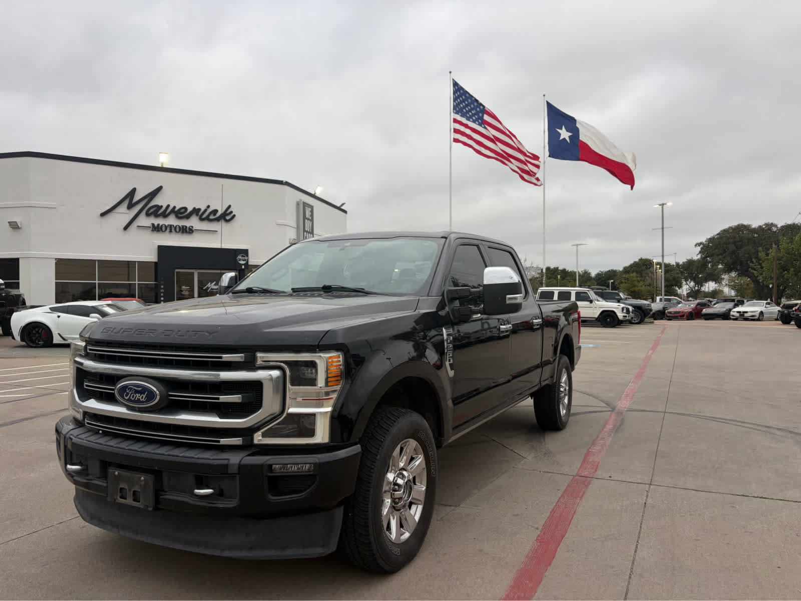 Used 2020 Ford F250 Platinum w/ FX4 Off-Road Package AWD/4WD image 1