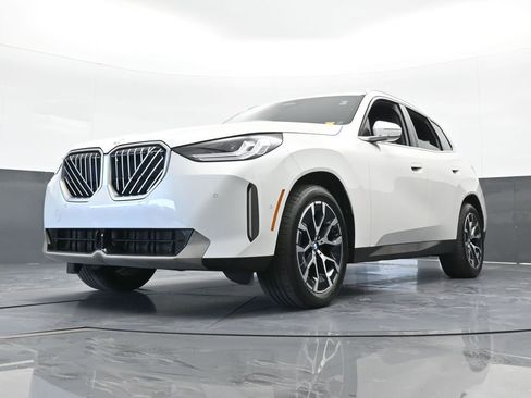 Used 2025 BMW X3 xDrive30i w/ M Sport Package image 60