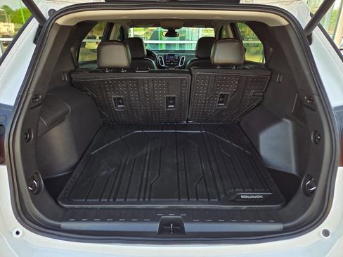 Used 2022 Chevrolet Equinox Premier w/ Redline Edition image 27