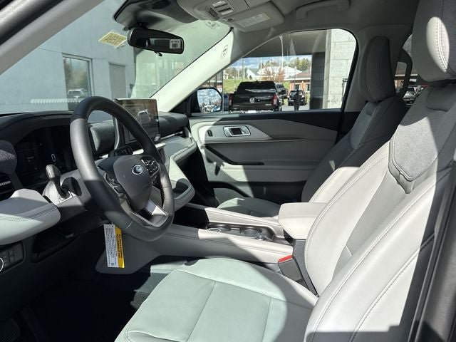 New 2026 Ford Explorer Active w/ Active Comfort Package AWD/4WD image 11
