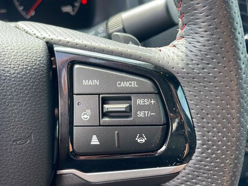 Used 2025 Honda Ridgeline Black Edition image 22