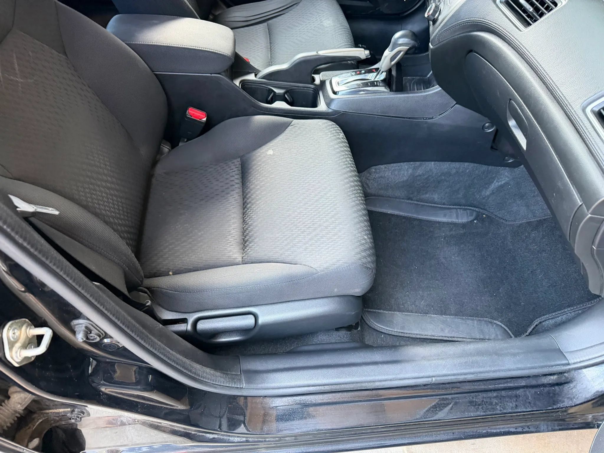 Used 2015 Honda Civic LX image 18