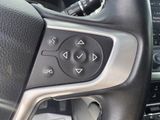 Used 2023 GMC Acadia SLT image 4