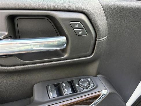 Certified 2021 Chevrolet Silverado 1500 LT Trail Boss image 21