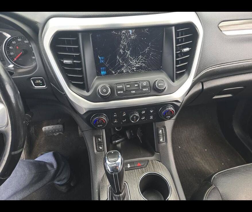 Used 2019 GMC Acadia SLT FWD image 5