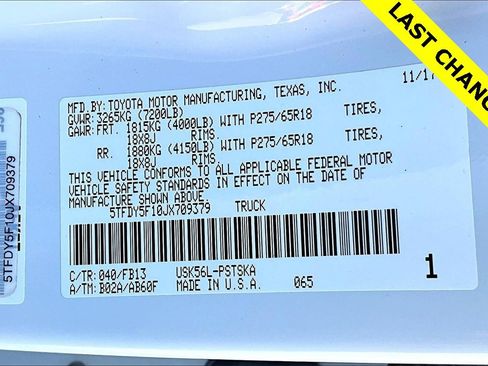 Used 2018 Toyota Tundra SR5 w/ TRD Off Road Package image 36