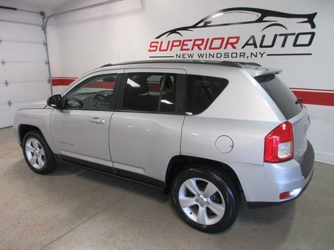 Used 2013 Jeep Compass Latitude image 4