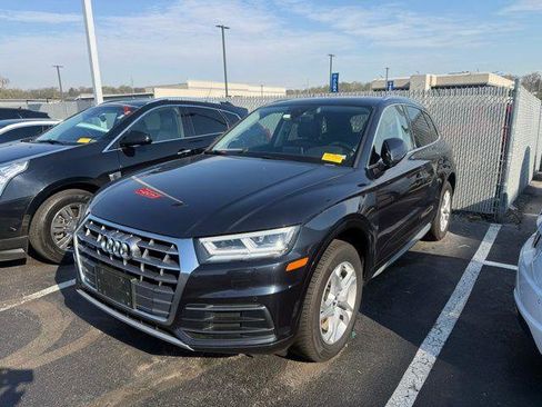 Used 2018 Audi Q5 2.0T Premium Plus w/ Premium Plus Package image 1