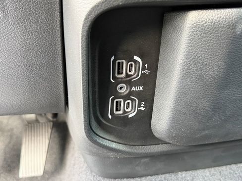 New 2026 RAM 1500 Express RWD image 27