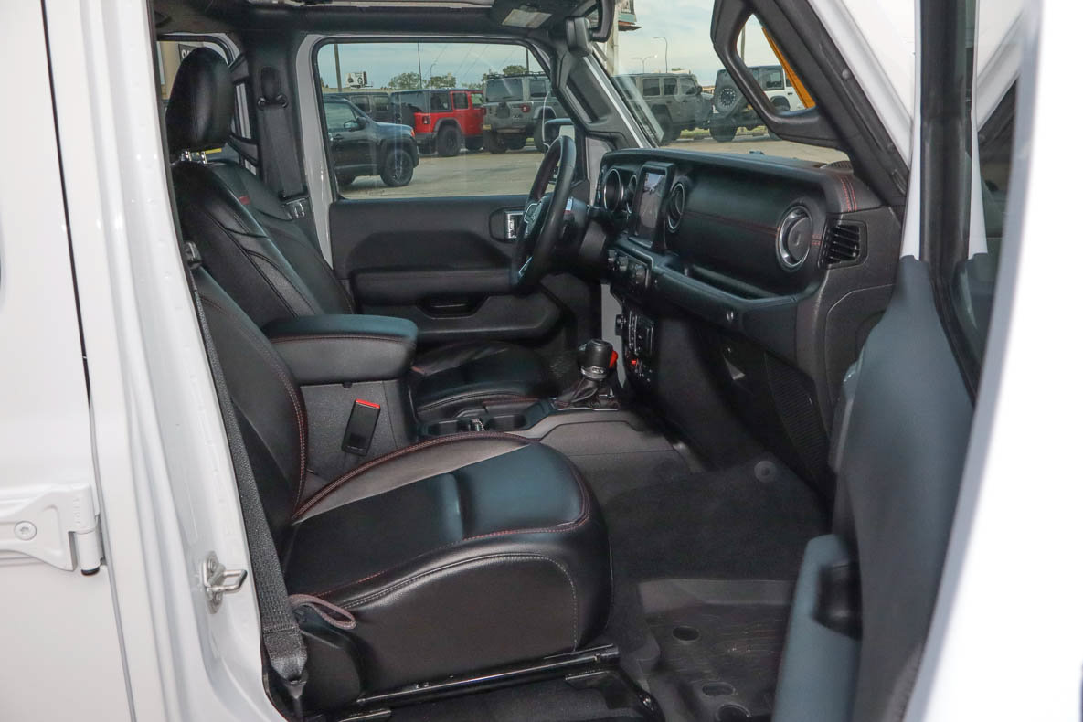 Used 2023 Jeep Gladiator Rubicon AWD/4WD image 32
