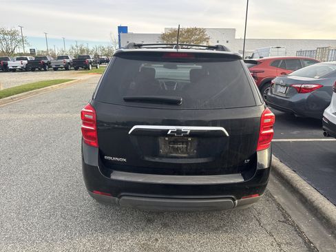 Used 2017 Chevrolet Equinox LT w/ Midnight Edition image 20