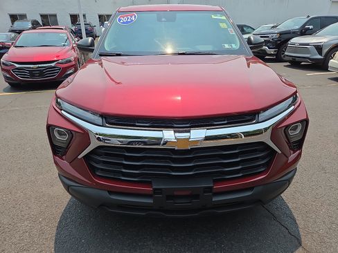 Used 2024 Chevrolet TrailBlazer LS w/ LS Convenience Package AWD/4WD image 8