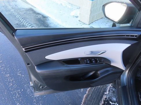 Used 2022 Hyundai Tucson Limited w/ Cargo Package image 29