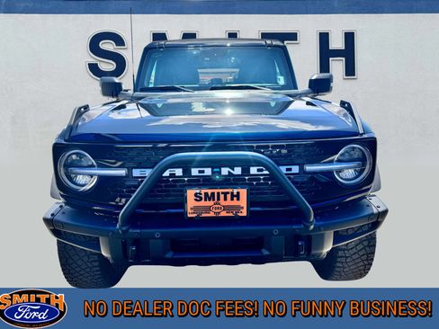 Used 2024 Ford Bronco Wildtrak image 2