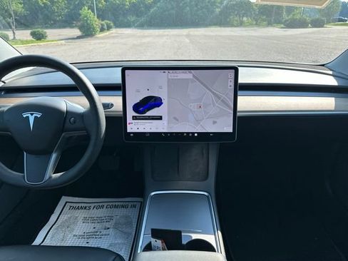 Used 2021 Tesla Model 3 Standard Range Plus RWD image 11