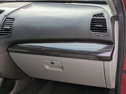 Used 2011 Kia Sorento LX w/ Convenience Pkg image 20