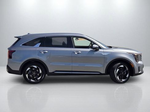 Used 2025 Kia Sorento SX Prestige AWD/4WD image 3