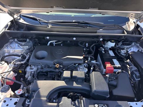 Used 2023 Toyota RAV4 XLE image 29