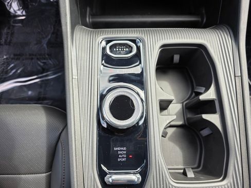New 2026 Jeep Cherokee Limited AWD/4WD image 15