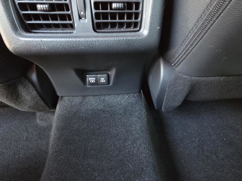 Certified 2025 Toyota Camry SE w/ Convenience Package FWD image 11
