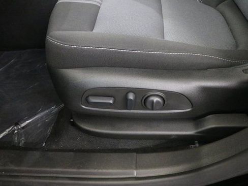 New 2025 Chevrolet Blazer LT w/ Convenience Package image 10