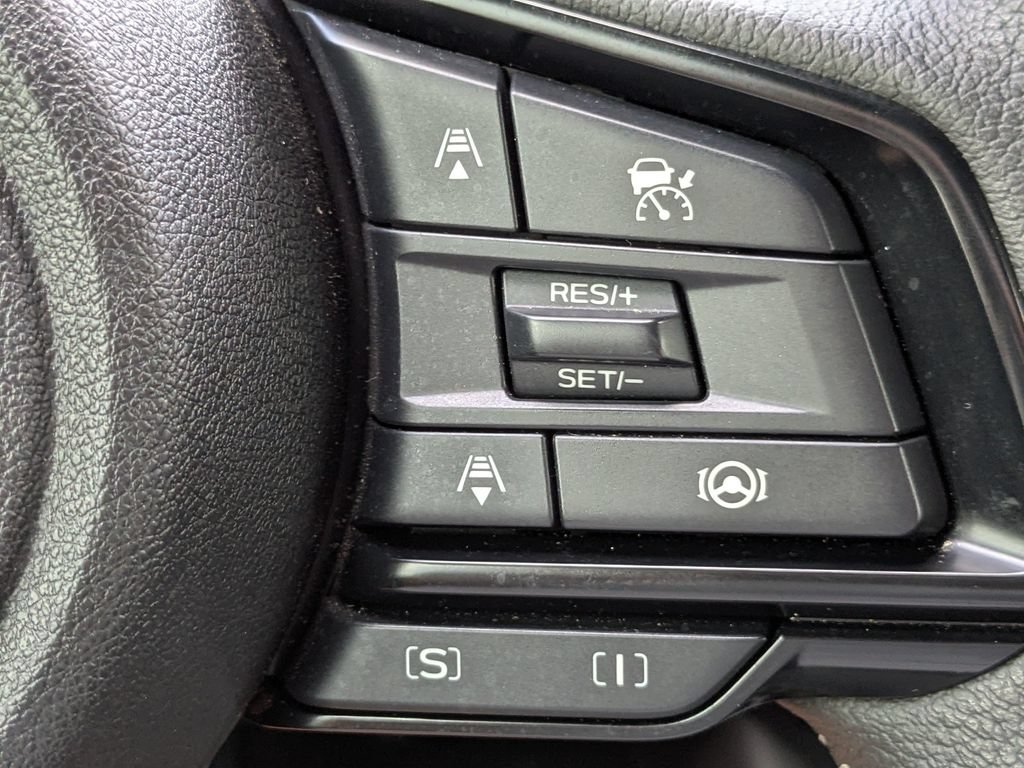 Used 2025 Subaru Forester Premium AWD/4WD image 25