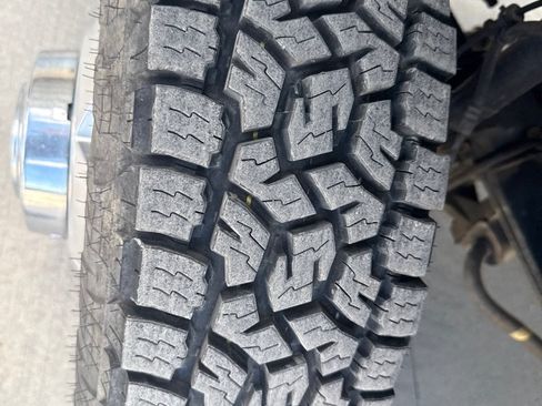 Used 2000 Ford F350 Lariat AWD/4WD image 5