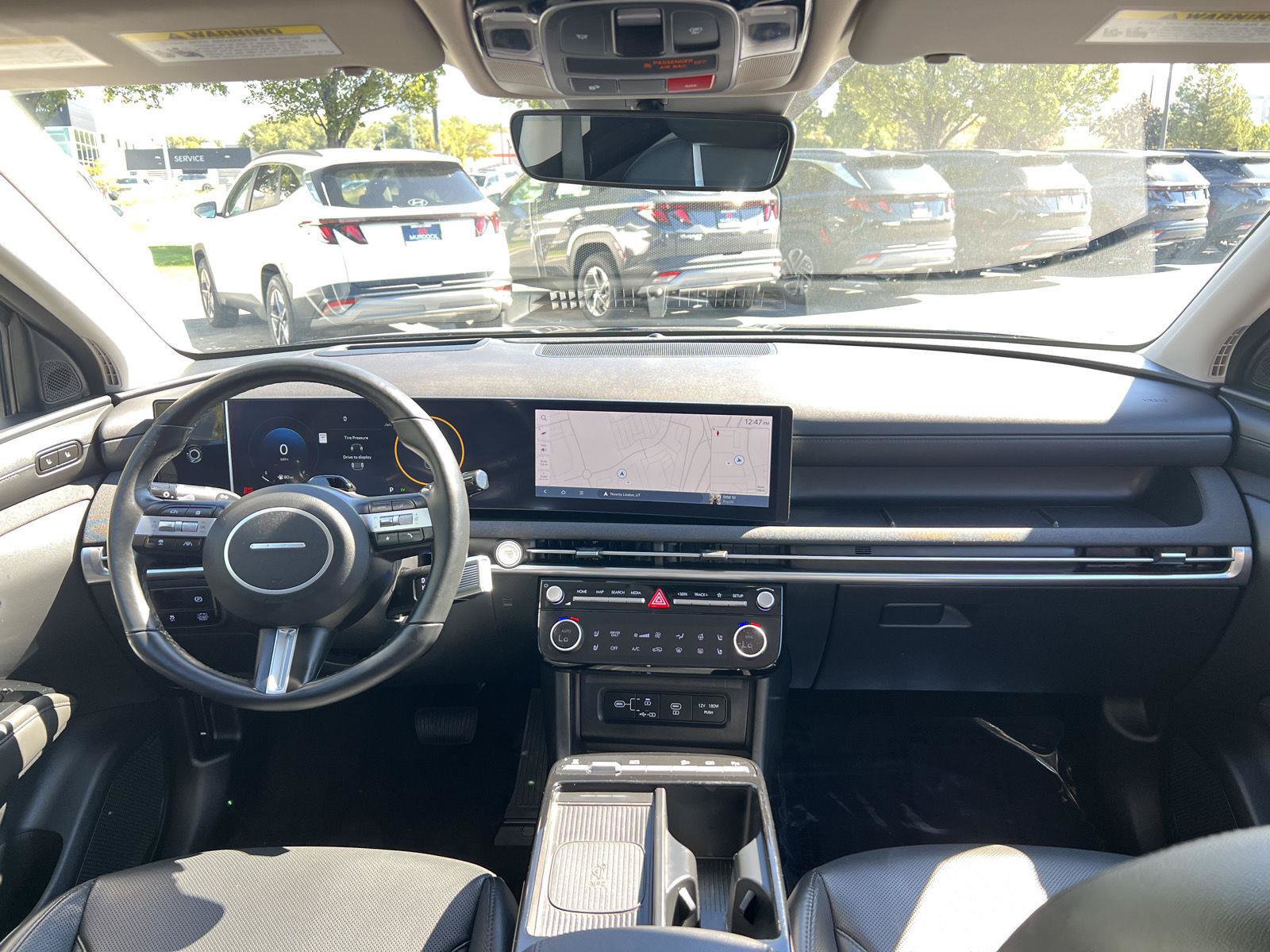 Certified 2025 Hyundai Tucson Limited AWD/4WD image 25